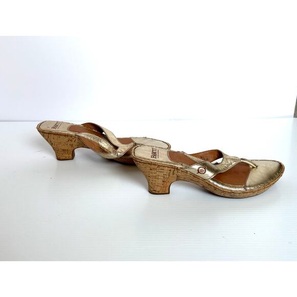 Born Sandals Cork Wedge Heel Gold Metallic Leather Thong Arch Support Women’s 9 - Picture 5 of 8